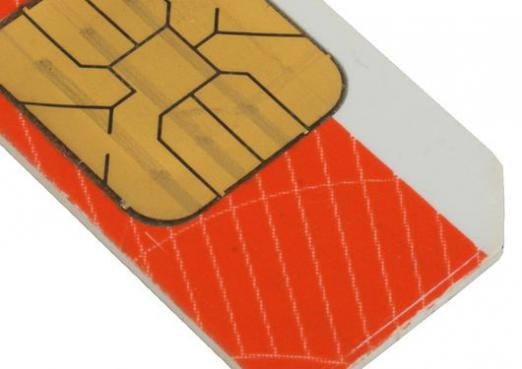 Kuinka vetää rahaa SIM-kortilta?